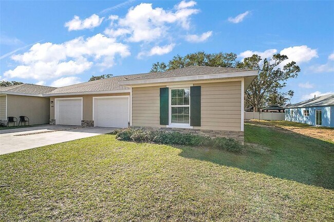 Building Photo - 444 Fahnstock St