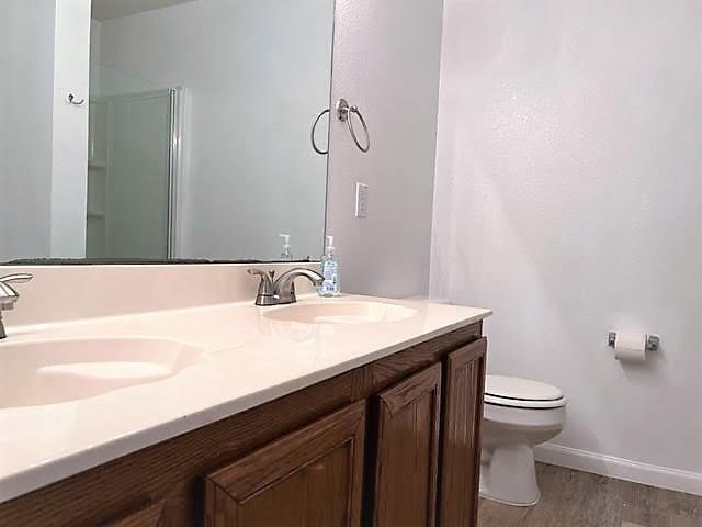 Building Photo - 714 Kinston Ct