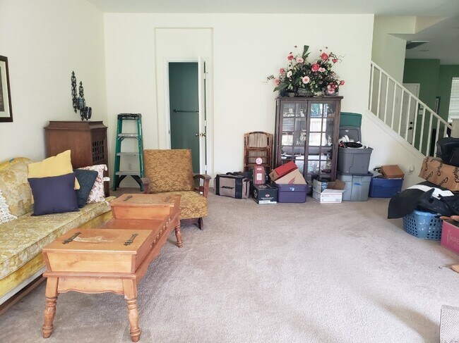 Family room with view of half bath - 1824 Bayland St