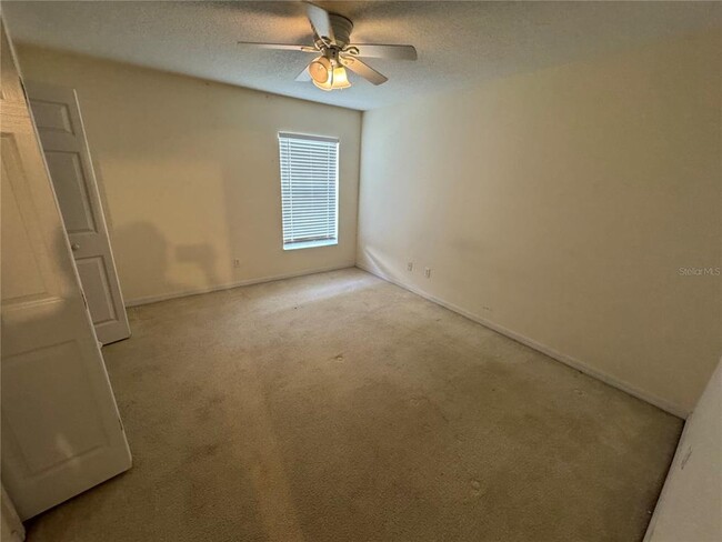 Building Photo - 446 Windrose Dr