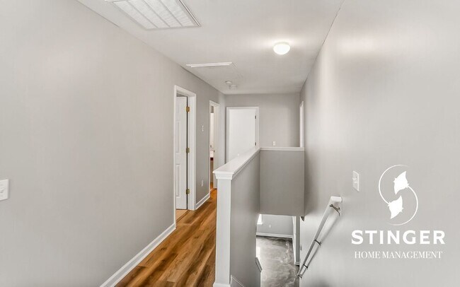 Building Photo - 43 Shadow Moss Dr