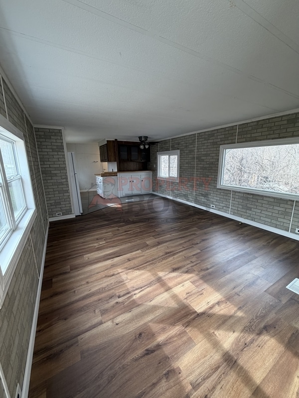 Building Photo - 7003 W 21st Ave