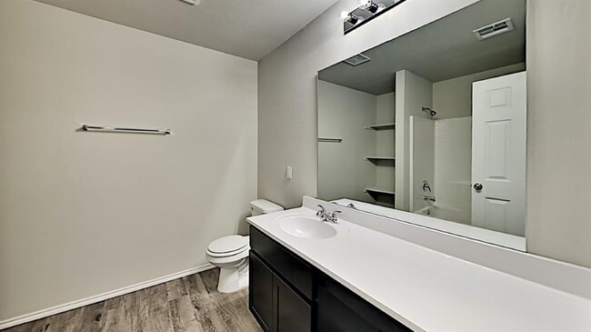 Building Photo - 1825 Sloane Dr