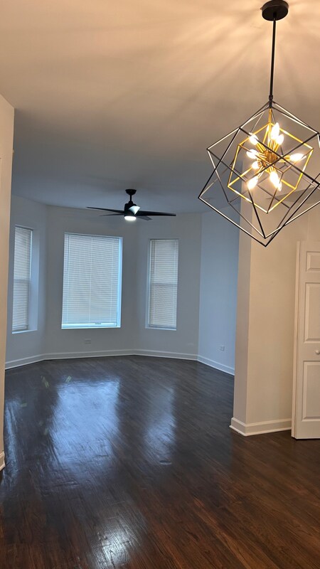 Building Photo - 1657 S Central Park Ave