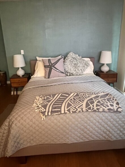 Bedroom - 7 Fleet St