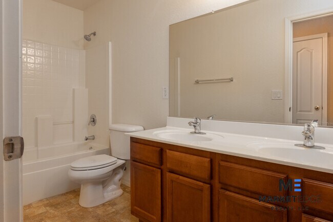 Building Photo - 4Bed/3Bath Home in Maricopa! JOIN THE WAIT...