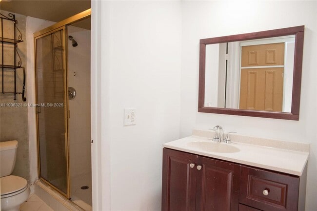 Building Photo - 19216 NE 25th Ave