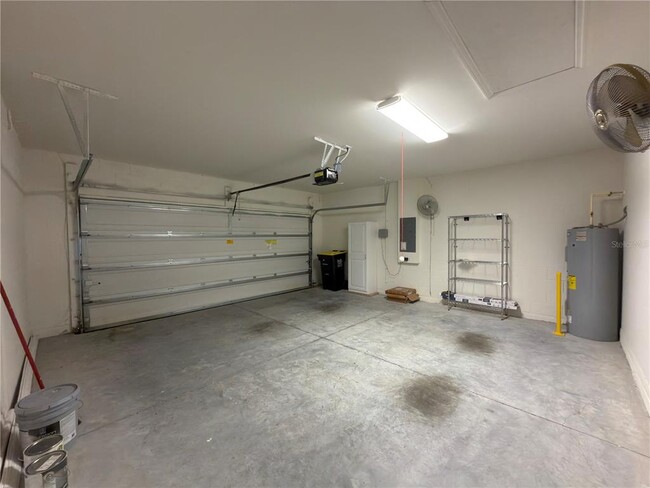 Building Photo - 276 Willow Bend Dr