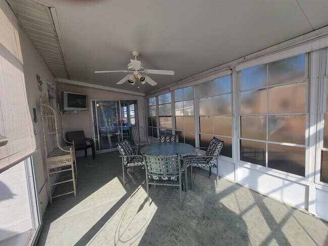 Building Photo - 8385 Aero Ave