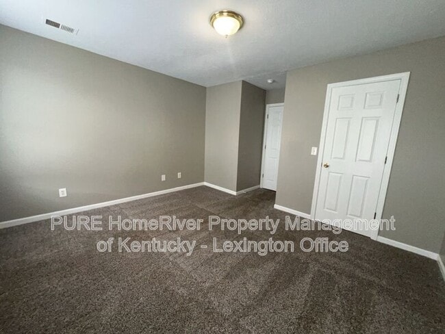 Building Photo - 226 Mousas Way