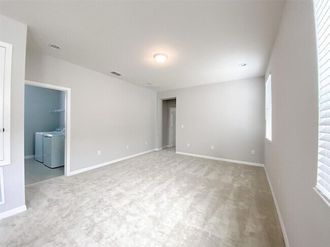 Building Photo - 12796 Brodlove Ln