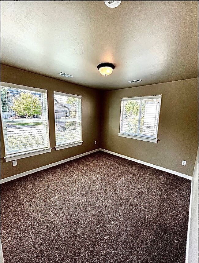 Building Photo - 3844 W Magnolia Ln