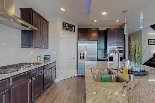 Building Photo - 8812 Jet Stream Rd NW