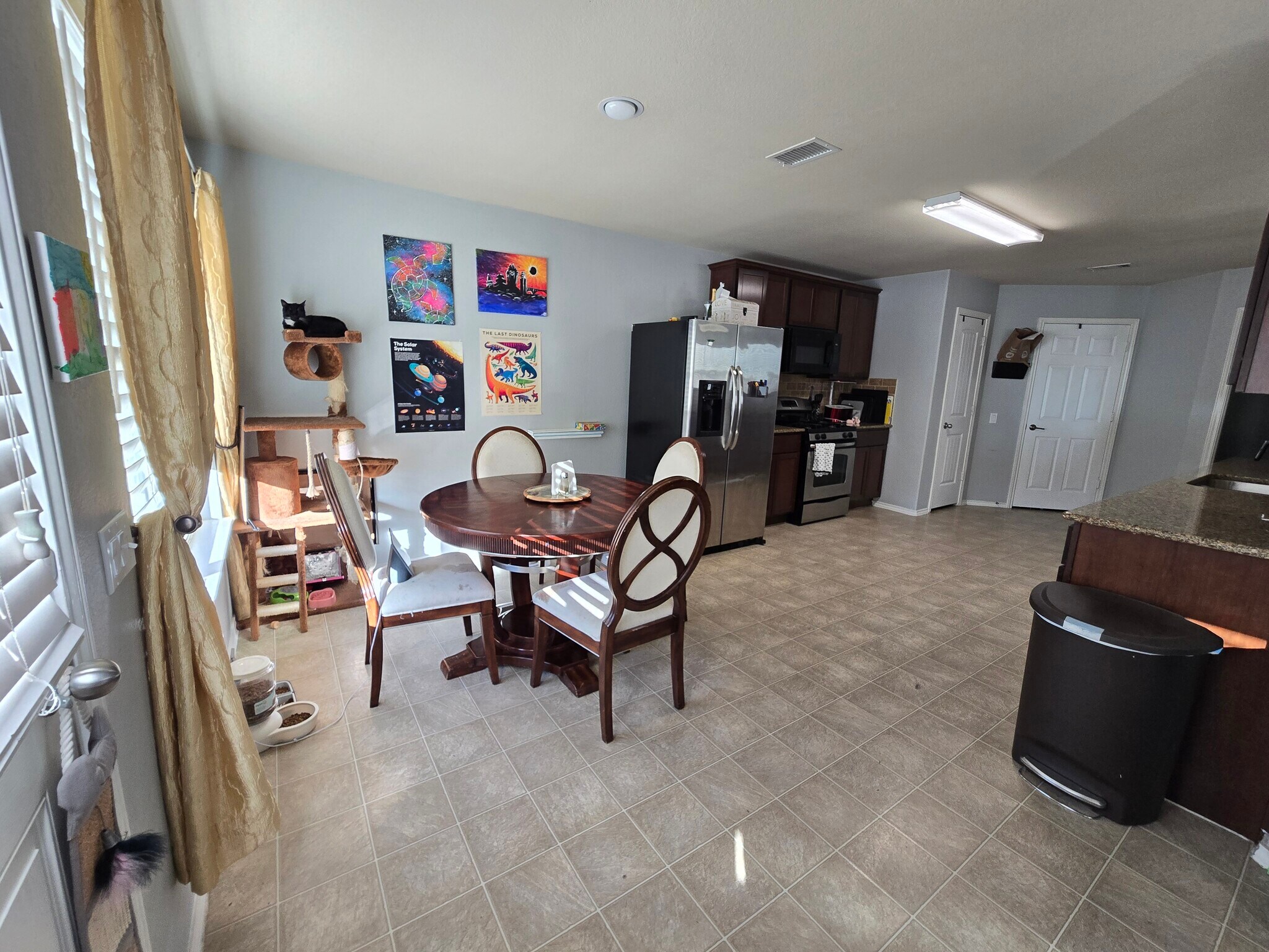 Building Photo - 10116 Deer Chase Trl