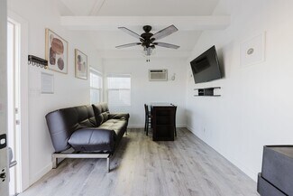 Building Photo - 14248 Oxnard St