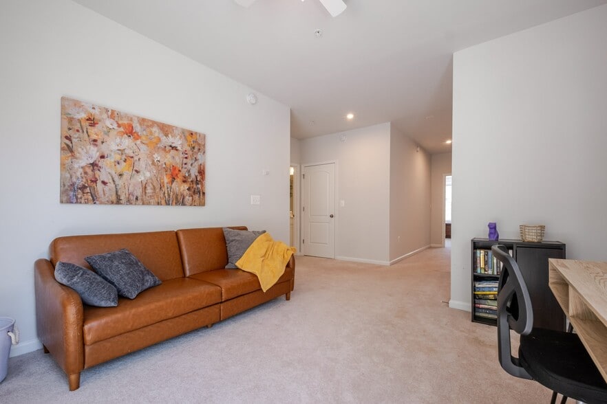 Building Photo - 4635 Wistar Creek Dr