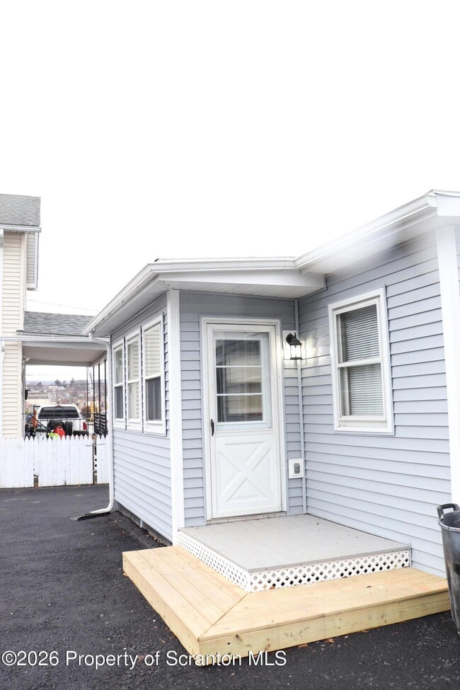 Building Photo - 710 W Lackawanna Ave