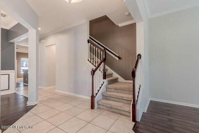 Building Photo - 6285 Wedmore Rd