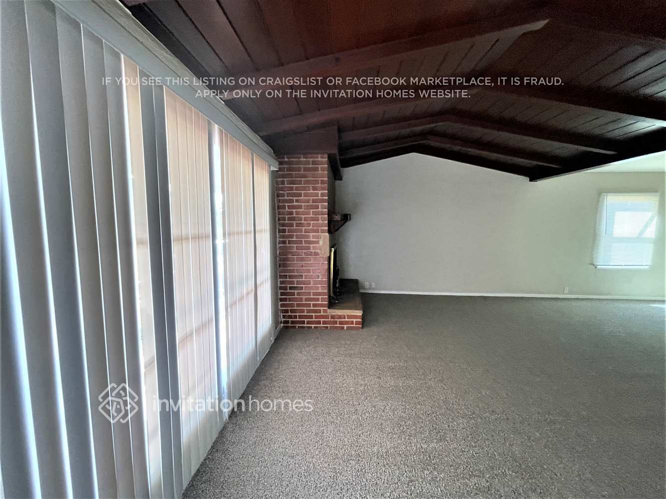 Building Photo - 215 Roney Ave