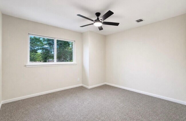Building Photo - 12238 Innisfall Cir