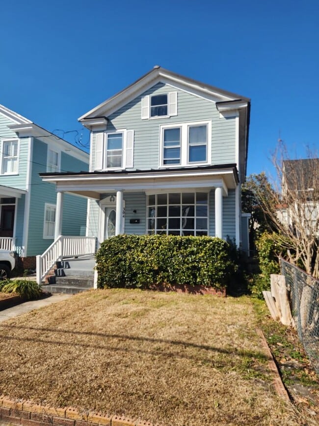 Building Photo - 304 Avenue A