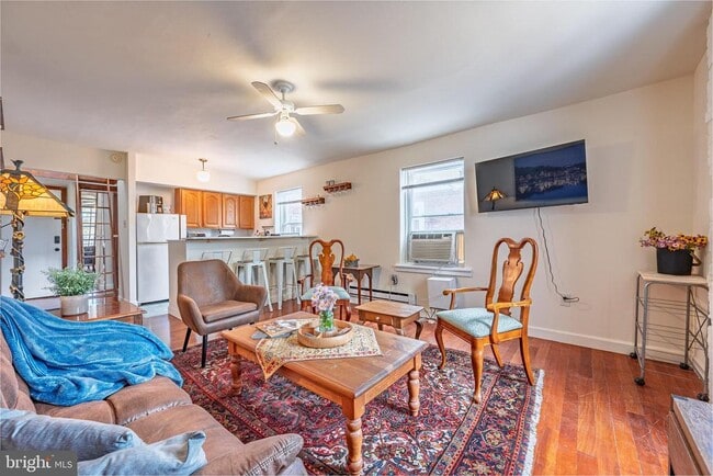 Building Photo - 2007 Mt Vernon St