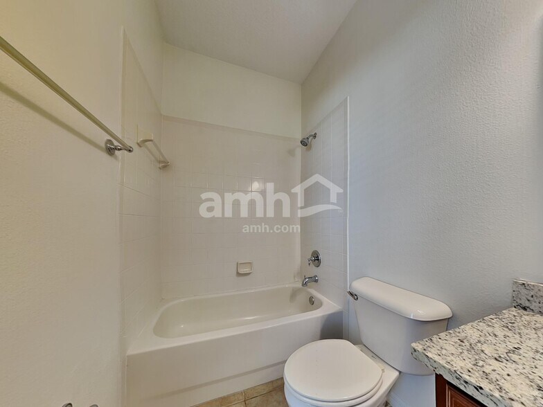 Building Photo - 6226 Bridgevista Dr