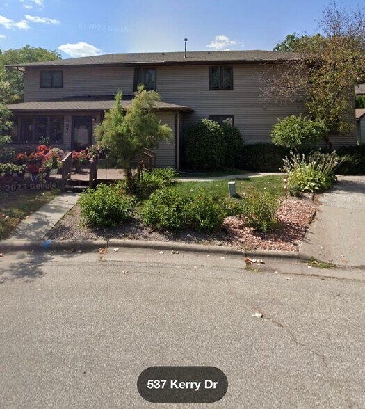 Front - 537 Kerry Dr