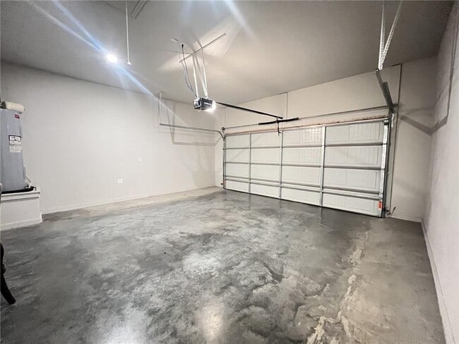 Building Photo - 597 Quartz Wy