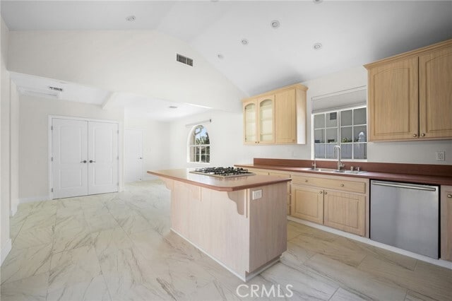 Building Photo - 905 Graynold Ave