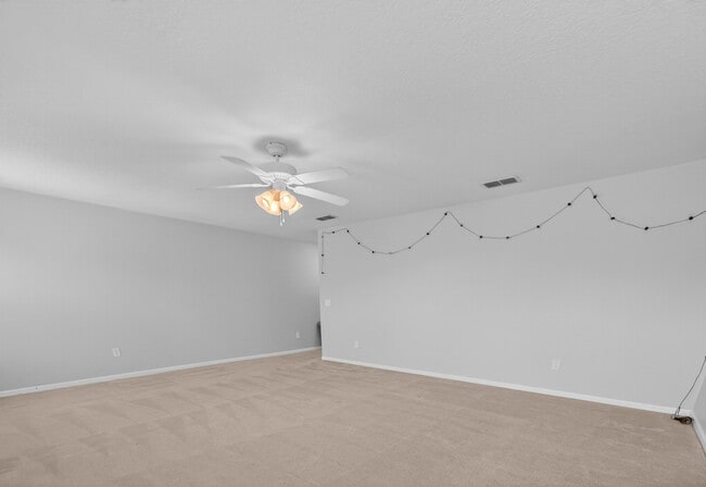 Building Photo - 112 Kildrummy Ct