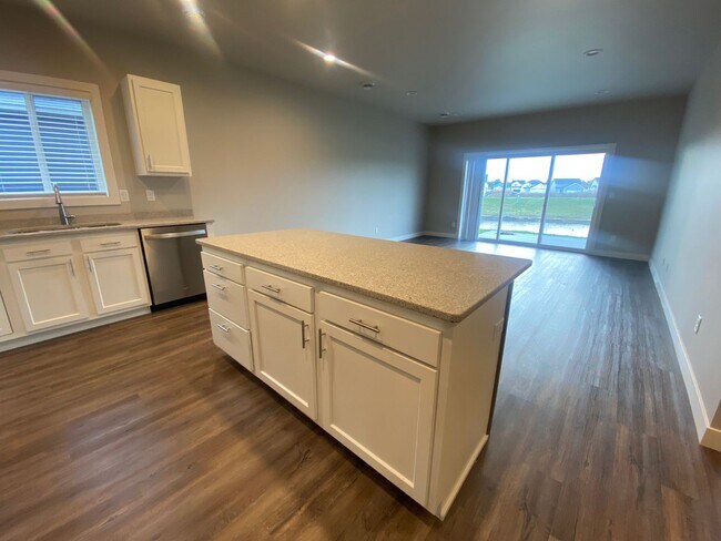 Building Photo - NEW CONSTRUCTION - MODERN LIVING: 3 bdrm/2 bath