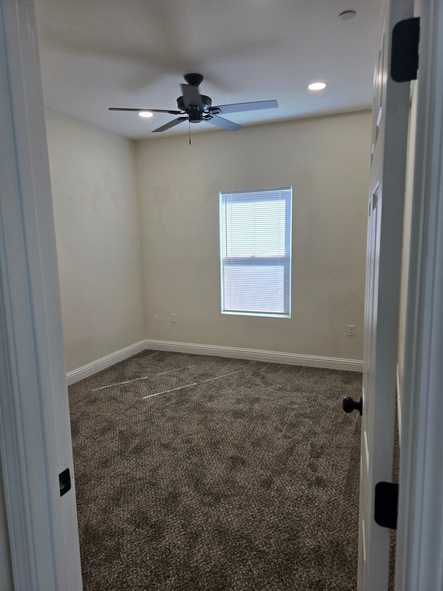 Building Photo - 310 Ohio Dr