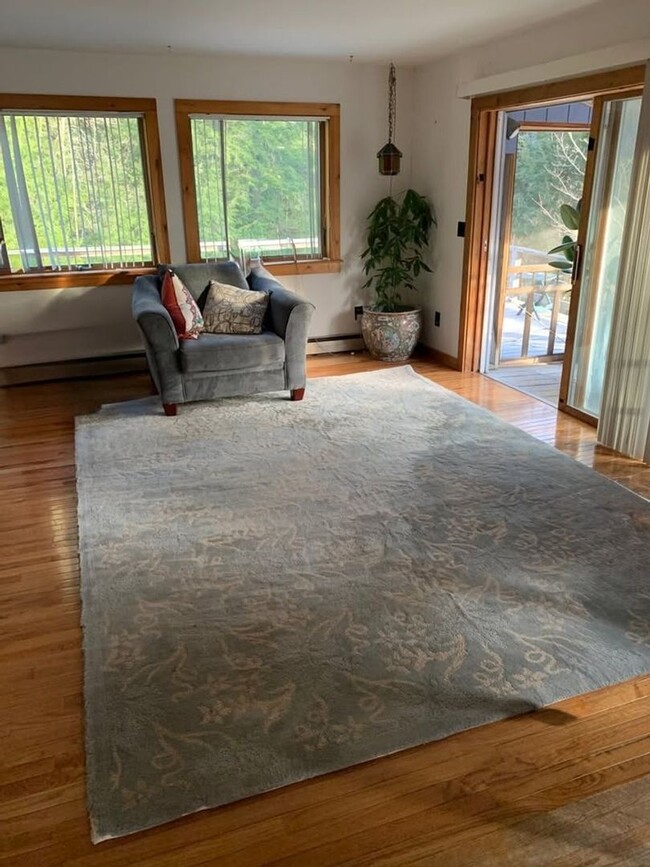 Building Photo - Charming 3BR House in Granville