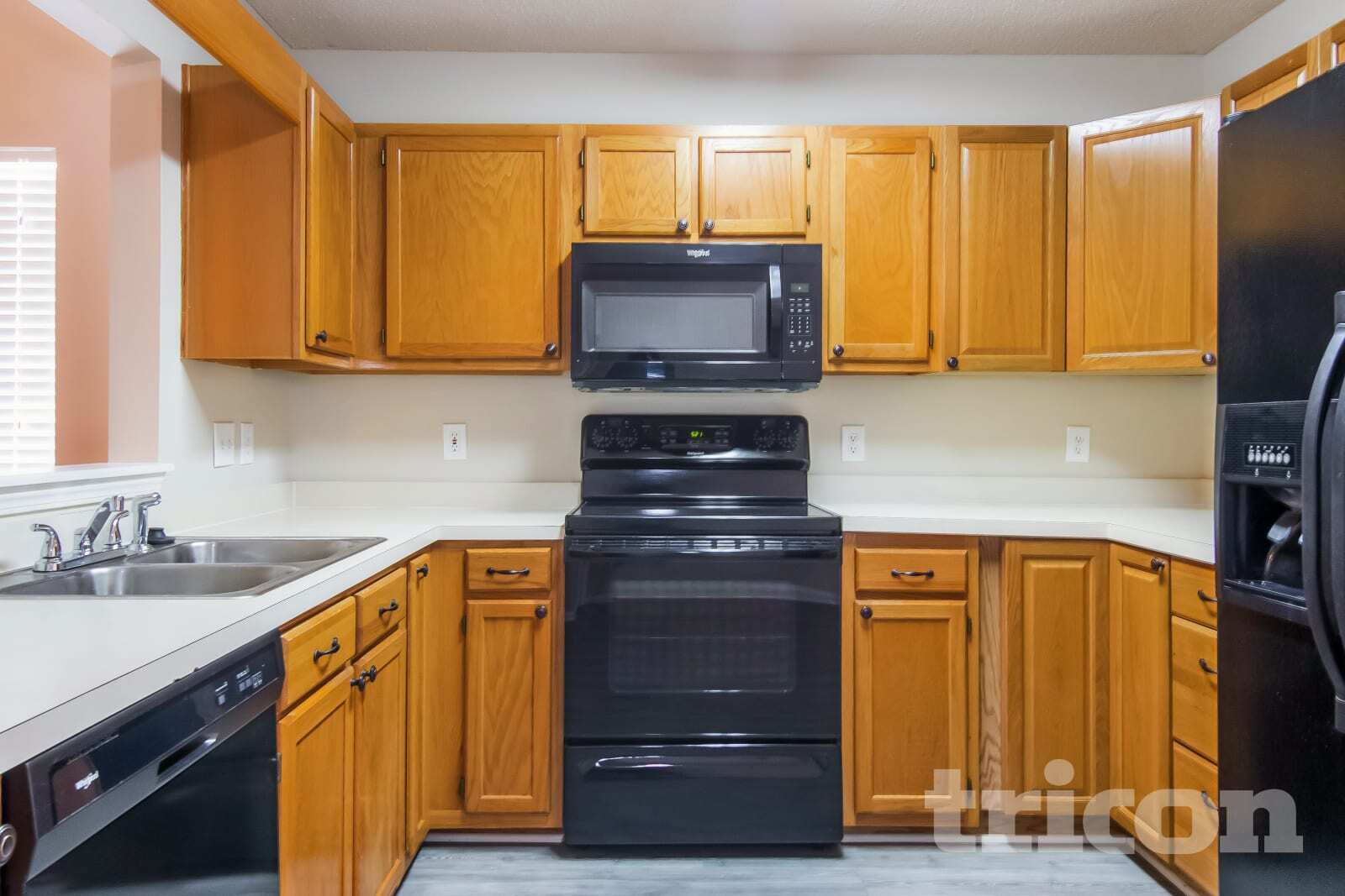 Building Photo - 409 Kayak Ct