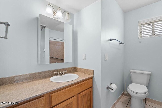 Building Photo - 5345 E Crocus Dr