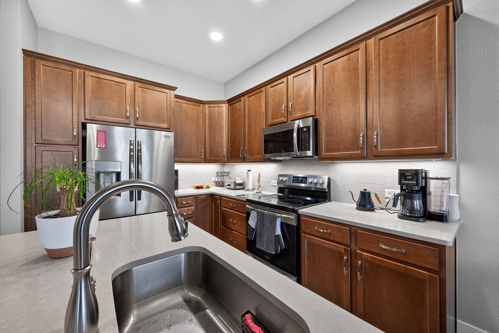 Building Photo - 4153 Trapper Lake Dr