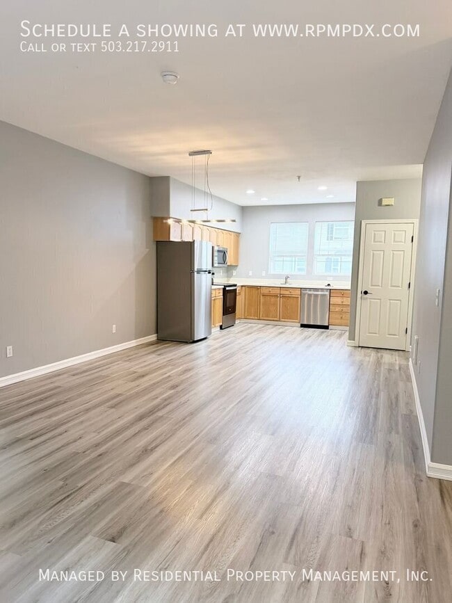 Building Photo - 14320 SW Cougar Ridge Dr