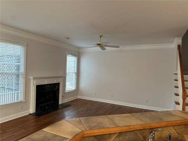 Building Photo - 1296 Dunwoody Cove