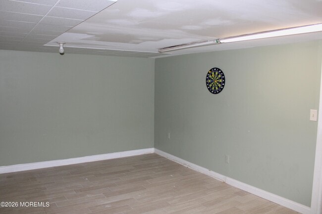 Building Photo - 58 W Greystone Rd