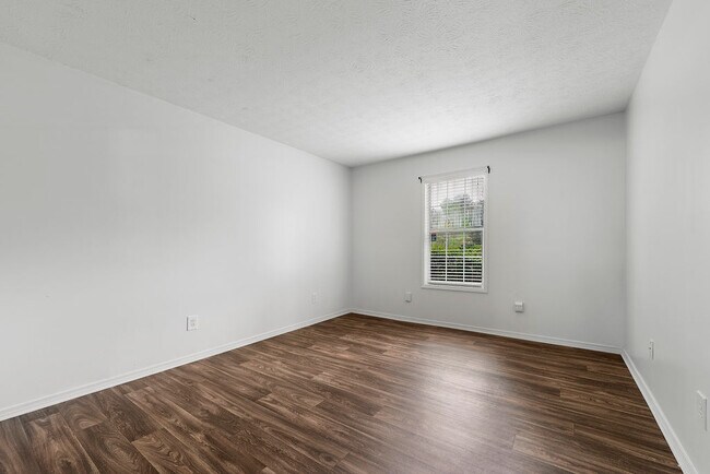 Building Photo - 1318 Brockett Pl