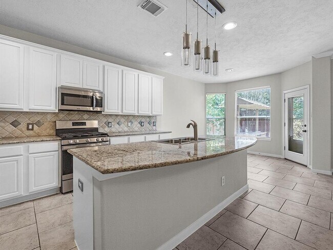 Building Photo - 4315 Countrycrossing Dr