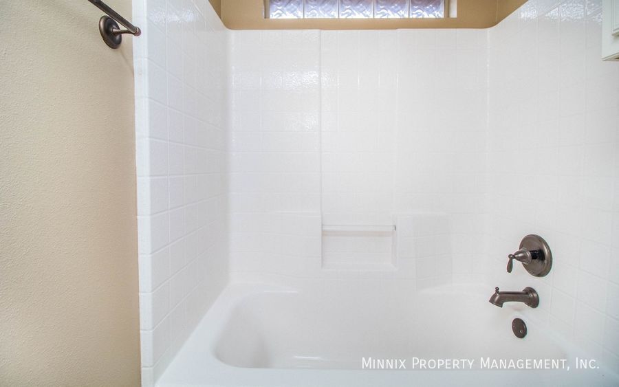 Building Photo - 5826 104th St