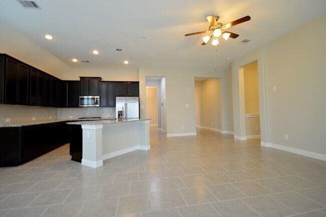 Building Photo - 2211 Hidden Meadow Ln