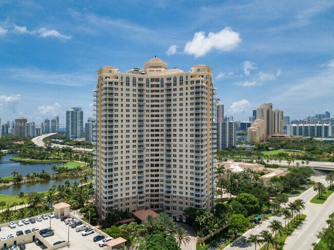Building Photo - 19501 W Country Club Dr