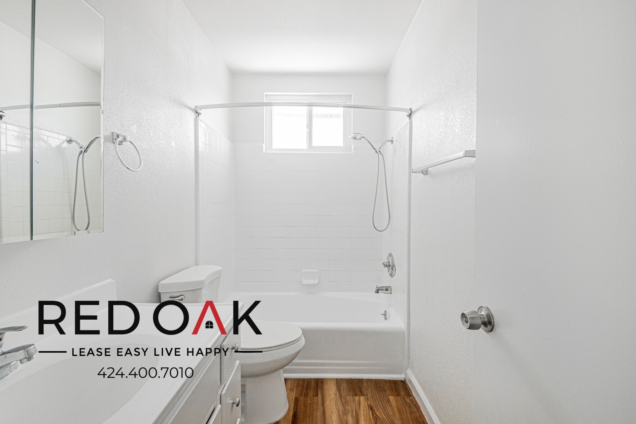 Building Photo - 10714 Western Ave