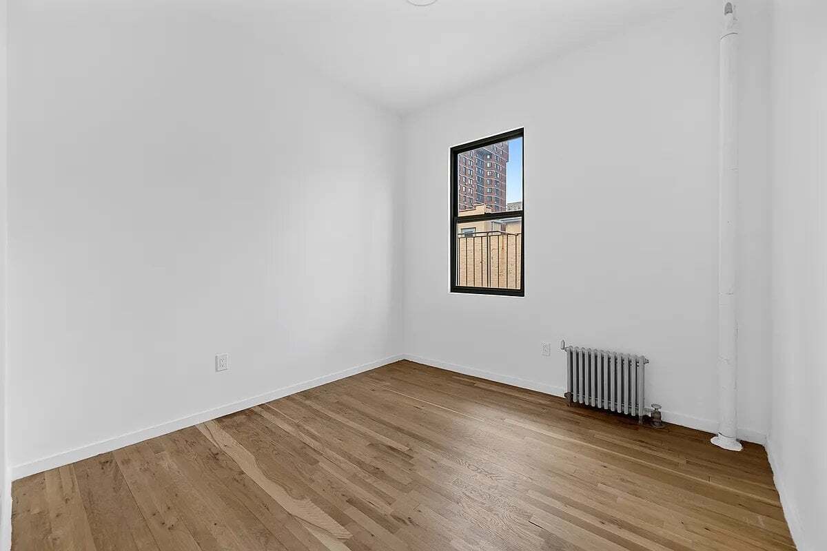 Building Photo - 239 W 63rd St