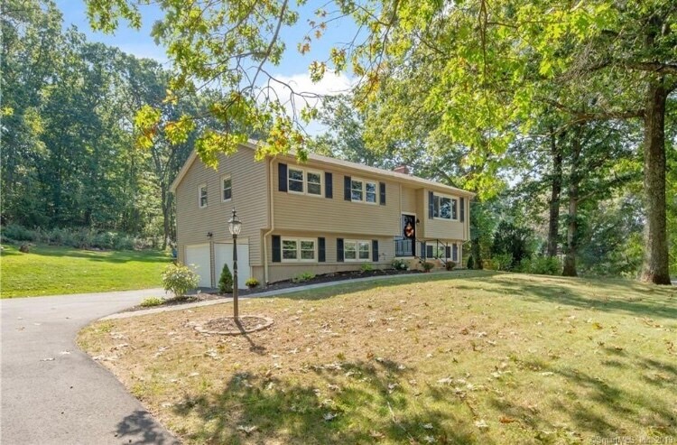 Building Photo - 20 Oxbow Dr