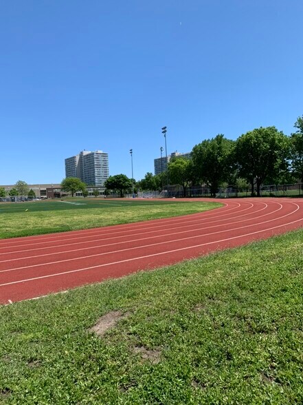 Running Track - 2901 S Michigan Ave