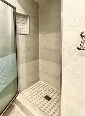 Building Photo - 307 E Mitchell St